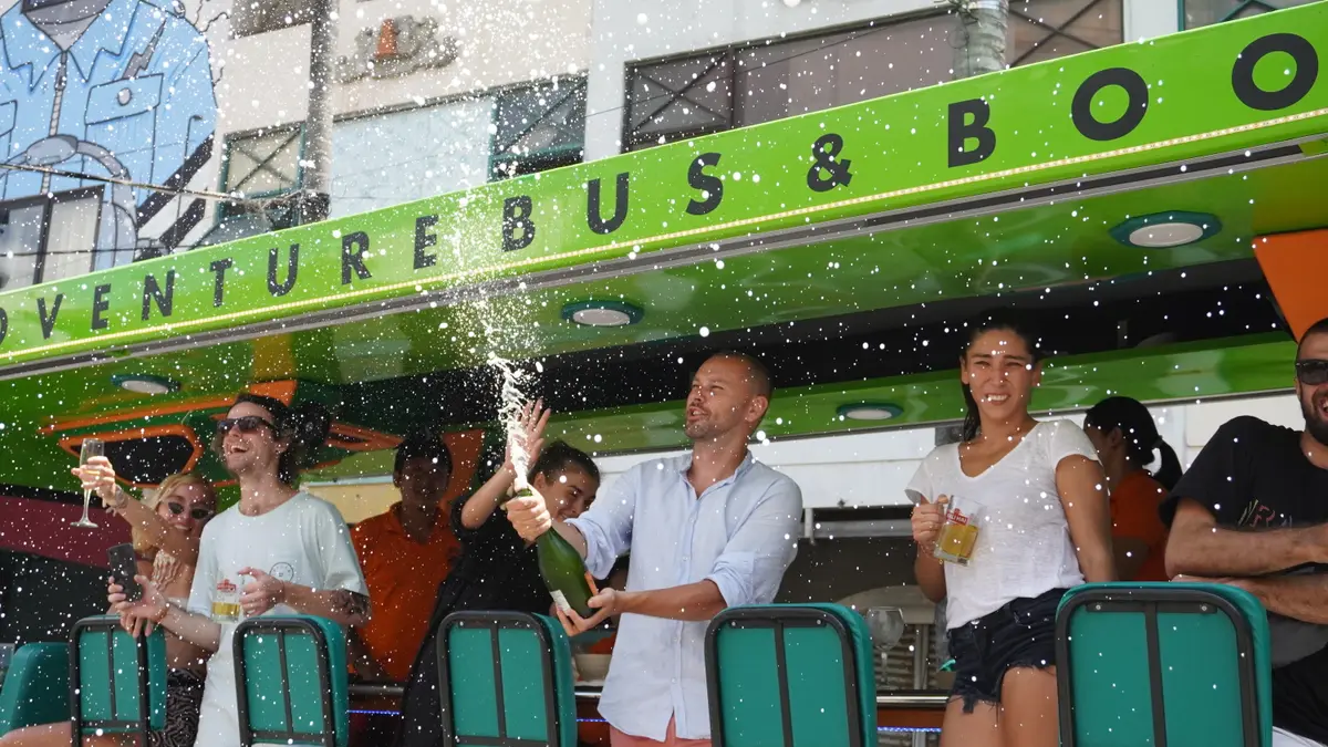 Bus and Booz Kuta